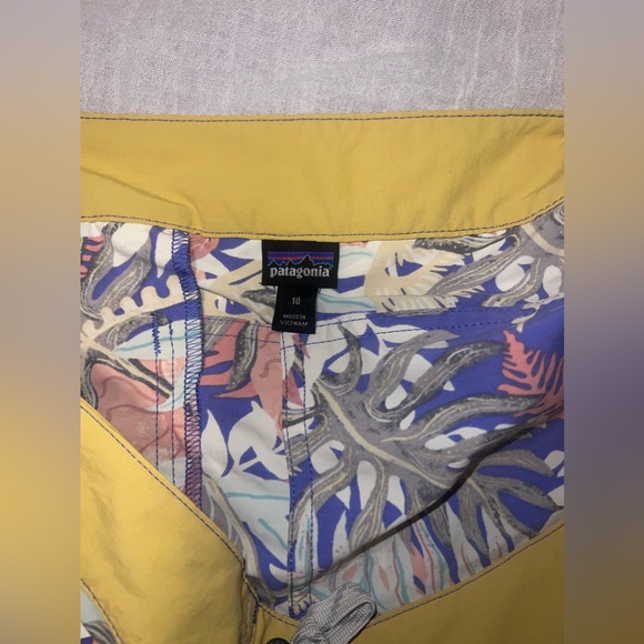 Patagonia women shorts size 10 - Picture 5 of 5